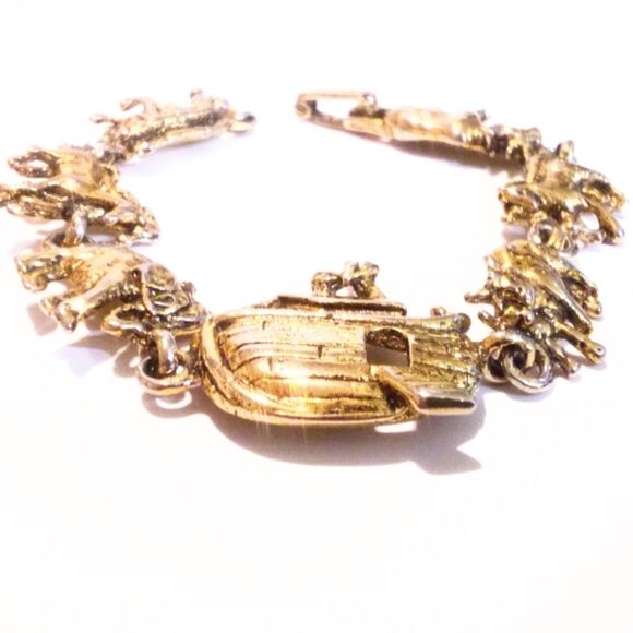 Vintage Gold Tone Noah's Ark Biblical Link Bracelet - Picture 2 of 5
